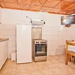 Feriehus 2 Bedroom Stunning In Herceg Novi