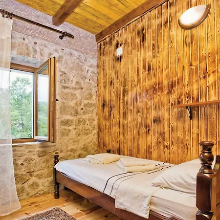 2 Bedroom Stunning In Herceg Novi *